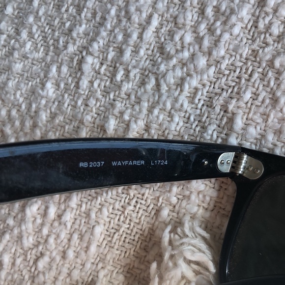 RayBan Sunglasses - Picture 3 of 5